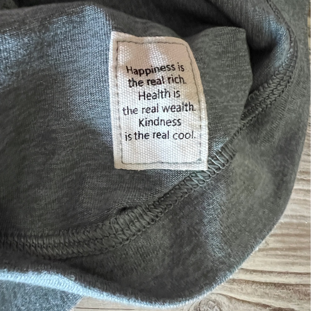 Vuori T Shirt Grey Super Soft - Picture 4 of 8